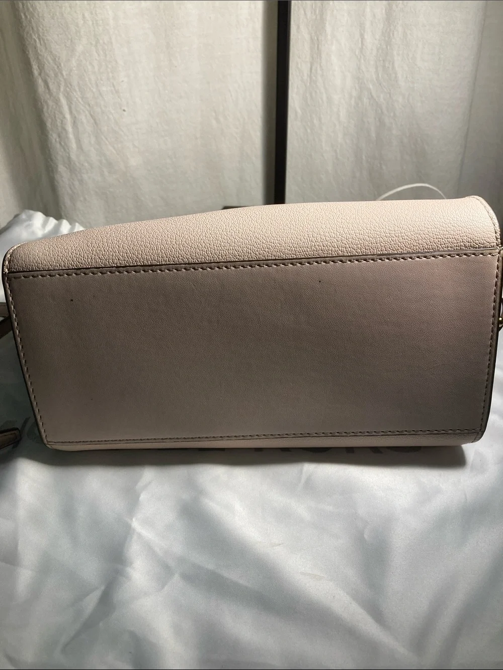Michael Kors Avril Small Pebbled Leather Top-Zip Satchel in Powder pink Blush.